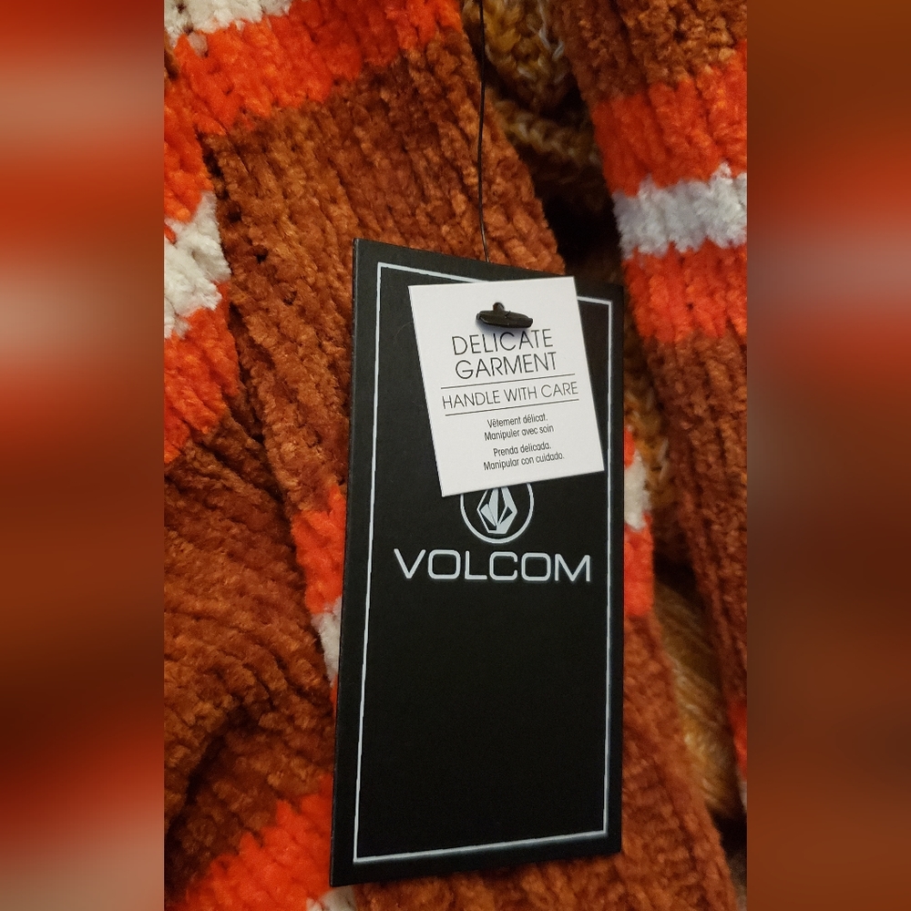 Sweater - Picture 3 of 3